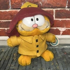 Dakin Garfield the Cat Brigade Fireman Plush‎ 1991 Vtg Retro Nostalgia Cartoon
